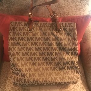 Michael Kors Logo Tote