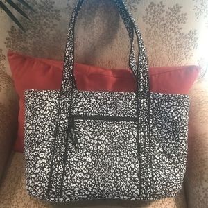 Vera Bradley Tote