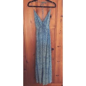 NWOT Forever 21 Maxi Dress Size S