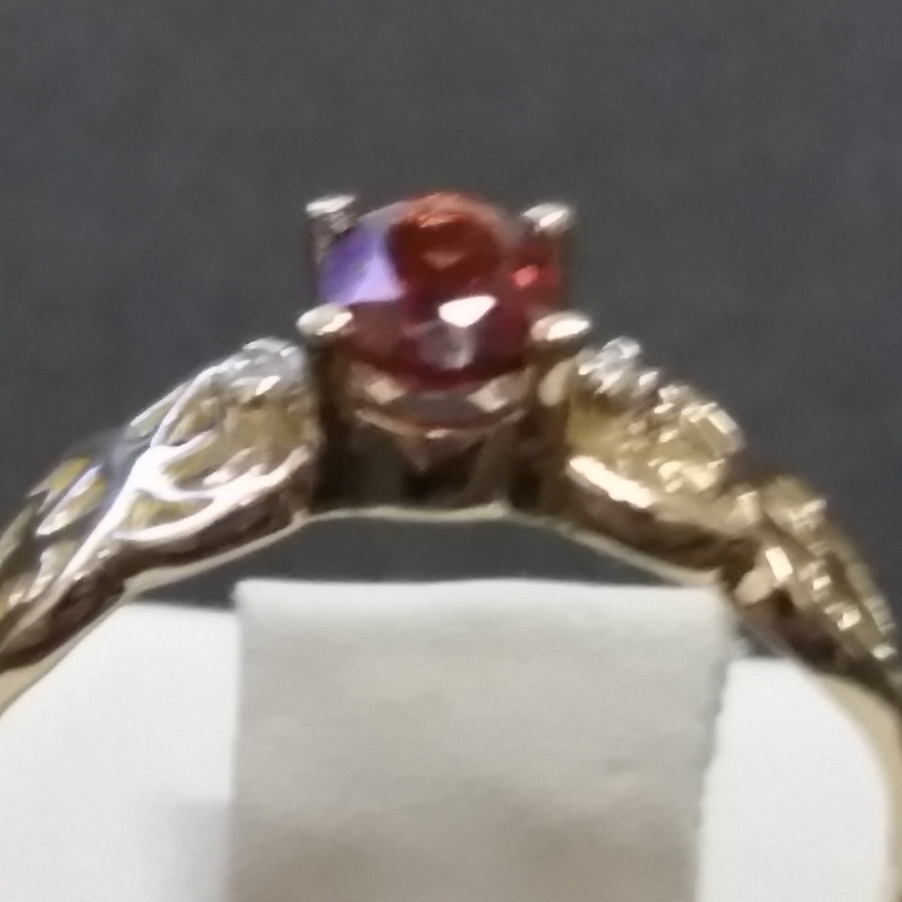 Ladies Ring - Picture 4 of 4