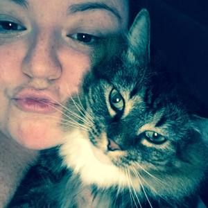 Meet your Posher, Desiree