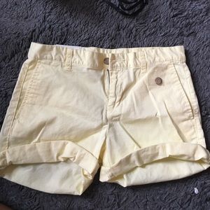 Light yellow gap shorts size 0
