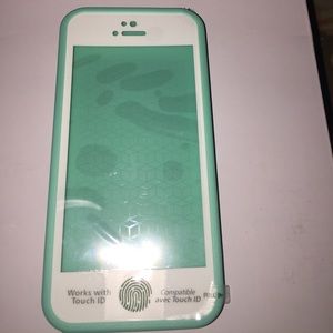 Water proof iPhone 5 case