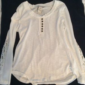 White American Rag Shirt, size large, RN 134190