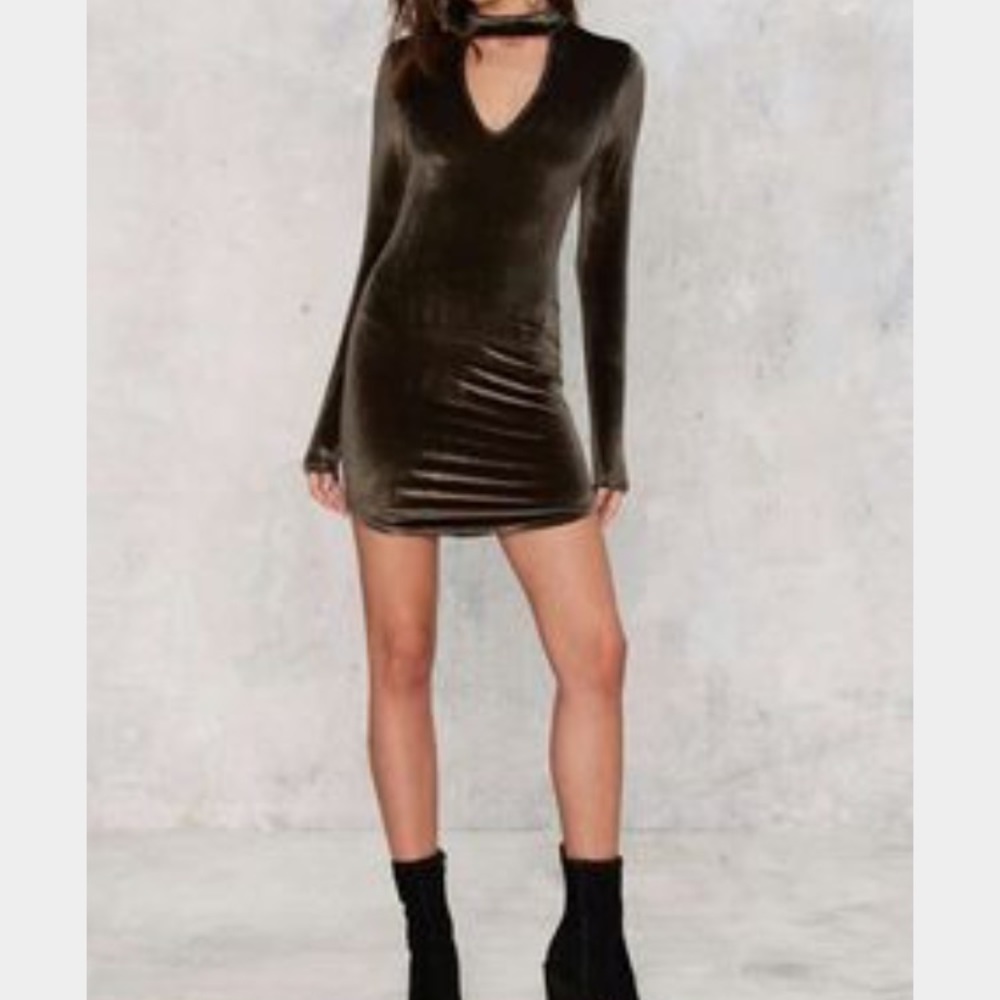 olive velvet nastygal dress