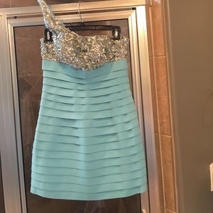 Never worn Sherri hill tight dress