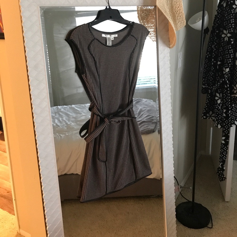 Max azria houndstooth dress