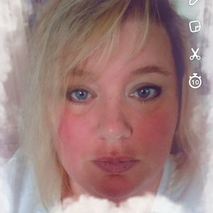 Meet your Posher, Michele