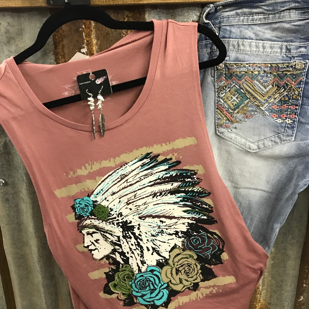 Check out these cute miss me jeans an more❤️