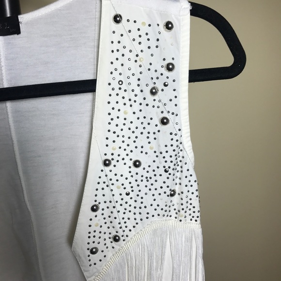 Vest - Picture 3 of 4