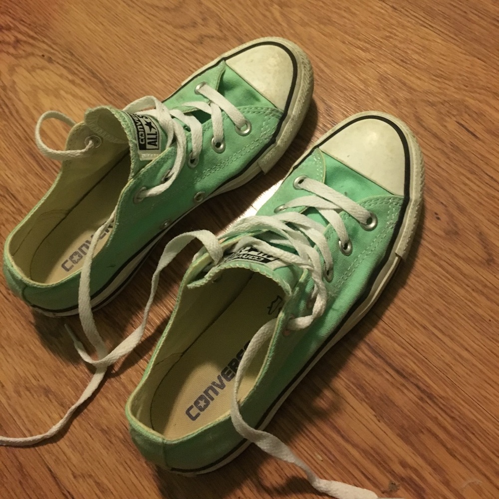 Women's 6 Mint Green Converse