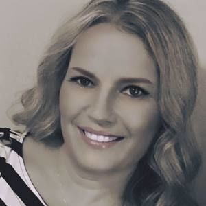 Meet your Posher, Ewa