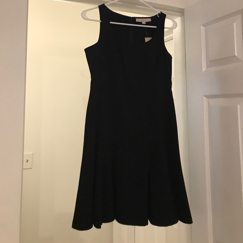 Flirty, little black dress 👗👠💃🏻