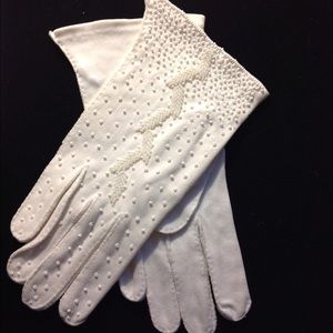 Vintage White Beaded Gloves