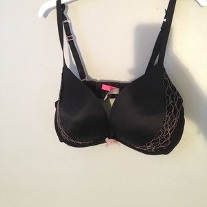 Cosmopolitan Super Cute Push Up Bra