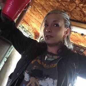 Meet your Posher, Christy