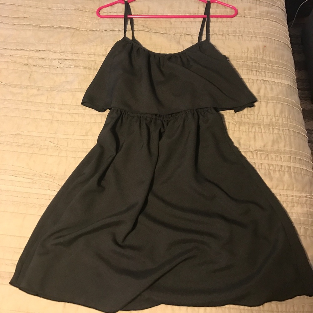 Cute black dress: Size small