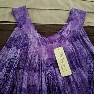 Beautiful Flowing Summer Top