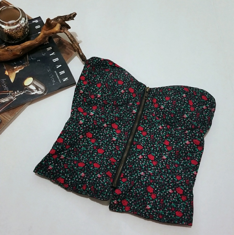 UO Silence + Noise Bandeau Top XS