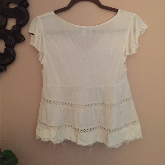 American Eagle Flowy Top - Picture 2 of 4
