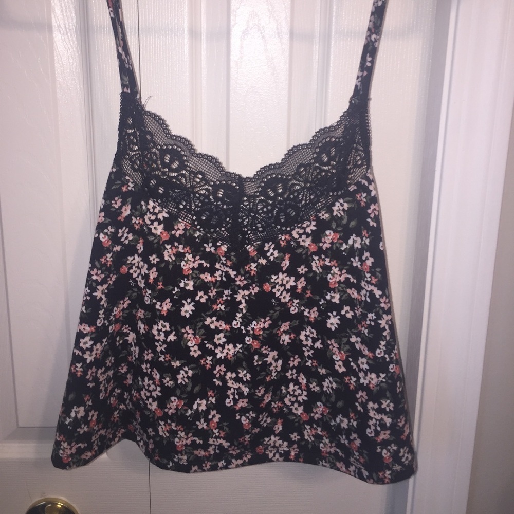 Forever 21 Floral Crop Top