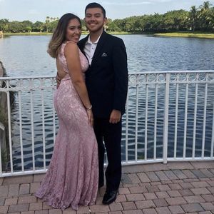 Meet your Posher, Andrea