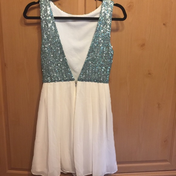 Cocktail dress - Picture 2 of 2