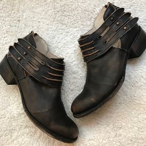 Freebird SLAY Booties Black