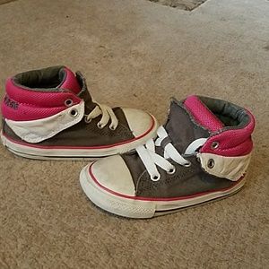 Toddler girls converse size 8