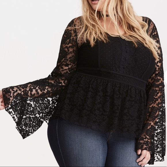 🖤 1 LEFT!! I Dot Mesh Lace Peasant Top - Picture 4 of 4