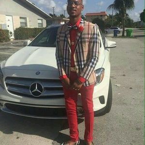 Meet your Posher, Antwan