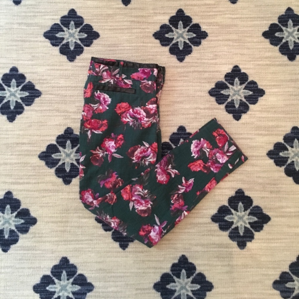 Cartonnier Charlie Ankle Floral Print Pants Sz. 2