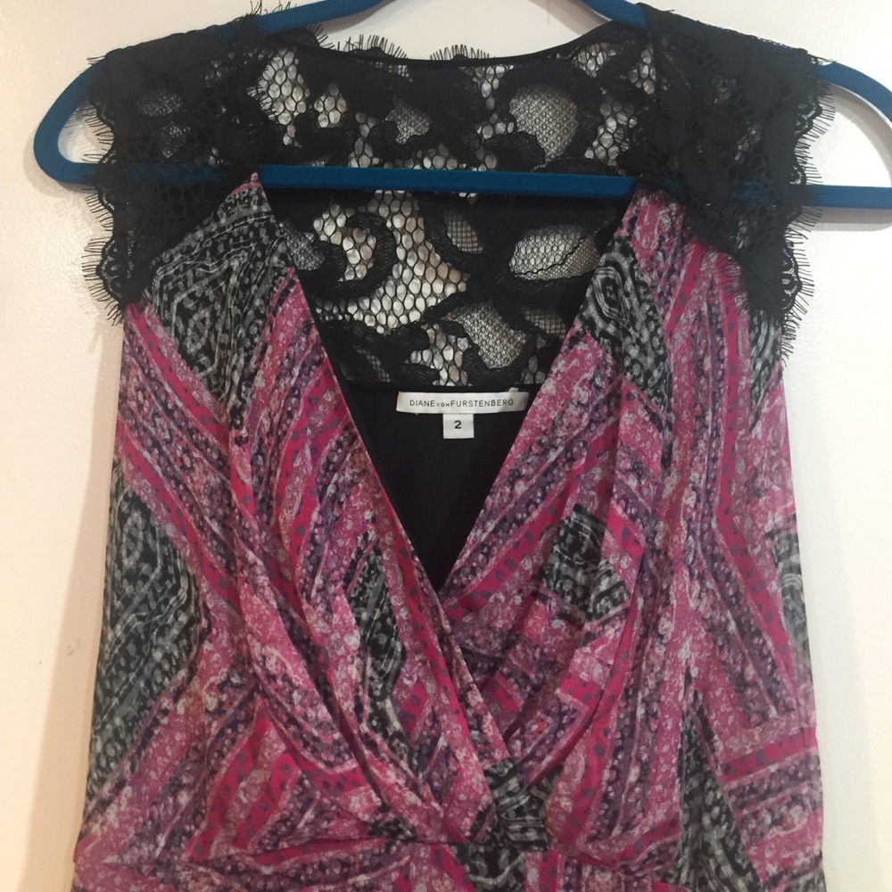 SALE - Dvf pink with black lace shoulder dress