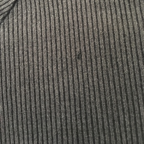 American Eagle Ribbed Three Quarter Length T-Shirt - Picture 3 of 4