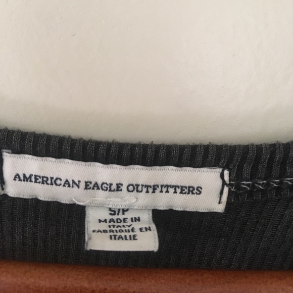 American Eagle Ribbed Three Quarter Length T-Shirt - Picture 4 of 4
