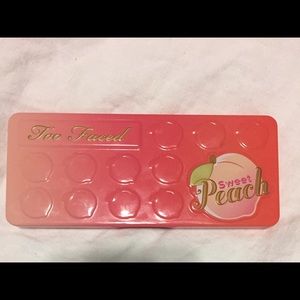 NEW- Too Faced Sweet Peach Eyeshadow