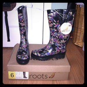 Sakroots rain boots