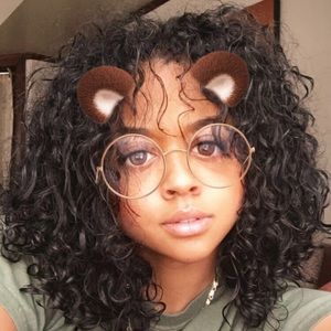 Meet your Posher, Destiny