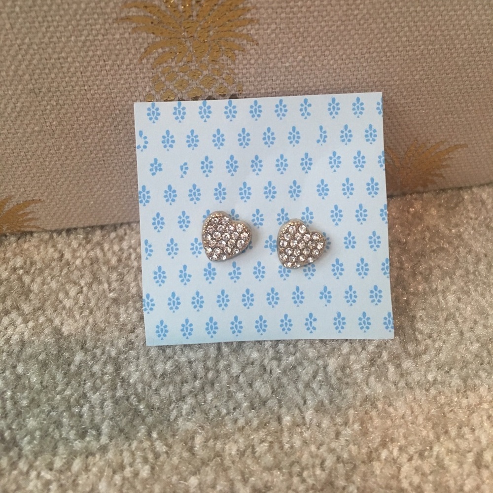 Gold heart studs - never worn!