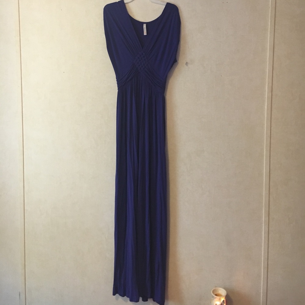 Gilli Maxi Dress