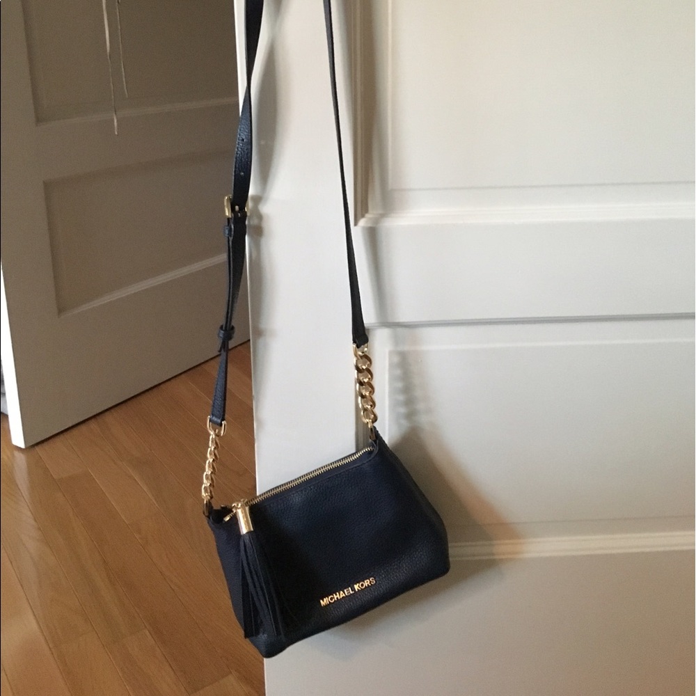 Michael Kors authentic leather crossbody NWOT