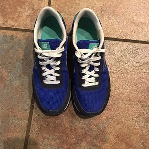 Size 7 New Balance 501's