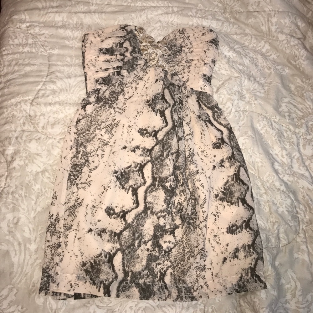 Beautiful new H&M prom dress!