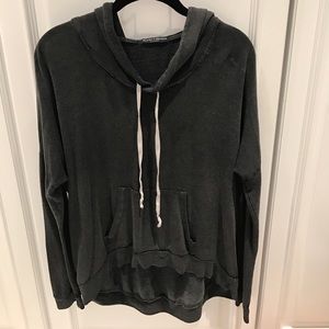 Brandy Melville sweatshirt