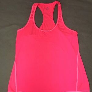 Athletes Chi Tank