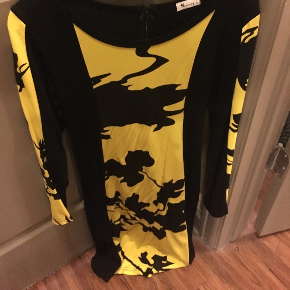 A sexy dress!