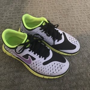 Nike Free 4.0 V2 sneakers