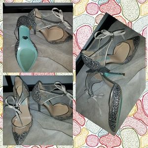 Women's Shoes