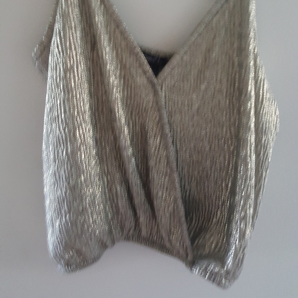 Silver/gold shirt