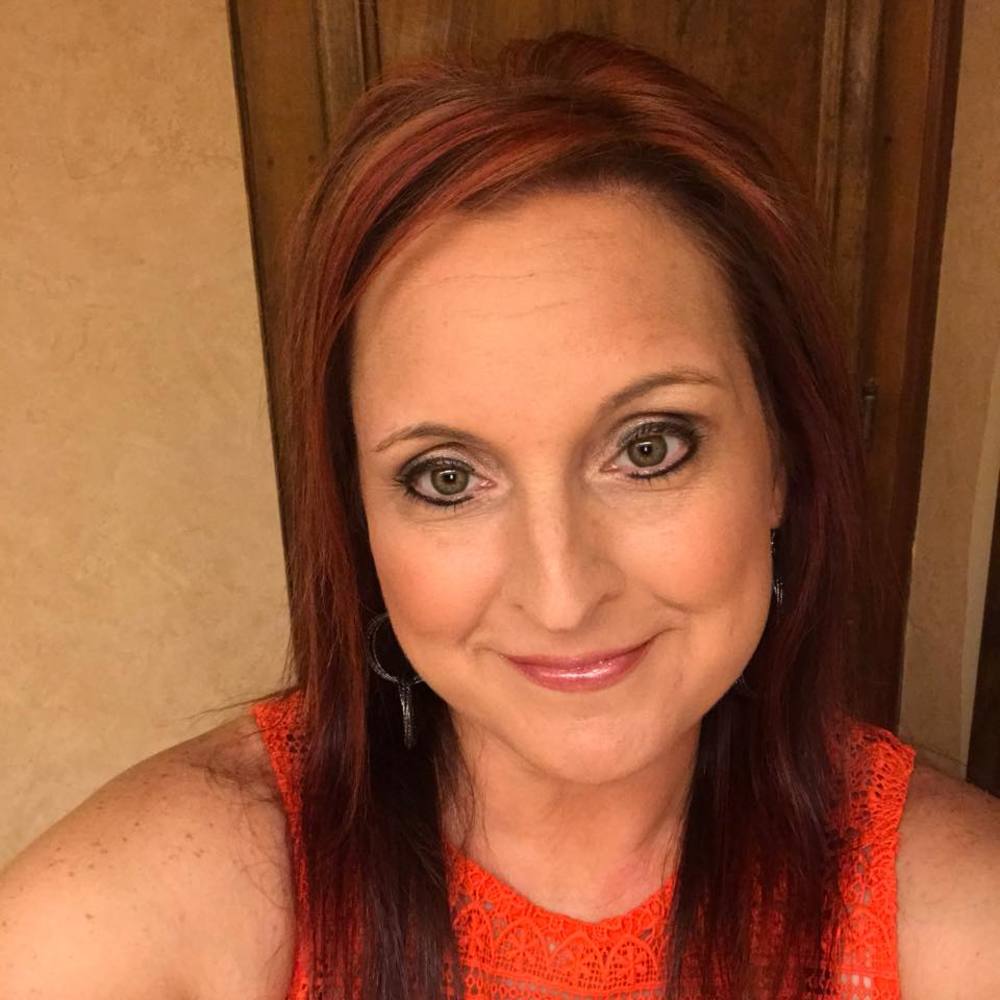 Meet your Posher, Tonya
